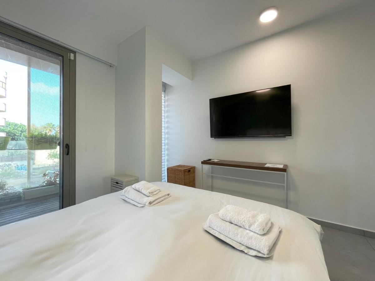 Luxury Apartment Port Of Jaffa Tel Aviv Exterior photo