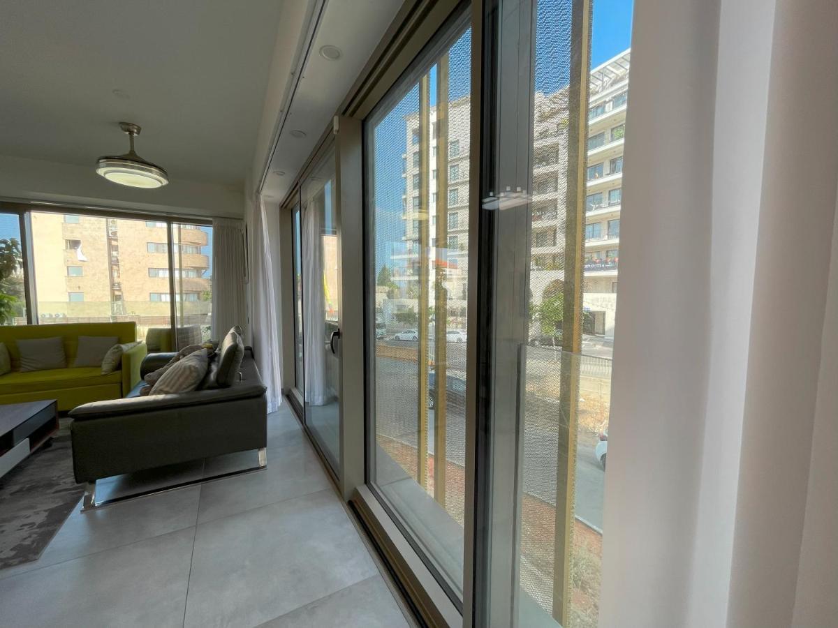 Luxury Apartment Port Of Jaffa Tel Aviv Exterior photo