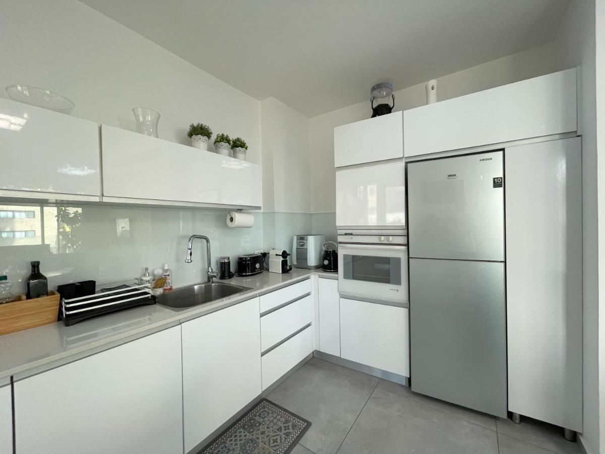 Luxury Apartment Port Of Jaffa Tel Aviv Exterior photo